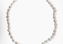Collana con perle barocche bianche