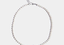 Collana di perle con sfera centrale di acqua marina semplice