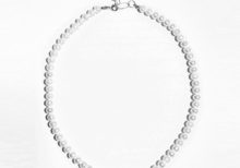 Collana di perle con perla barocca bianca centrale semplice