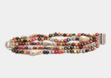 Bracciale multifili con perle colorate