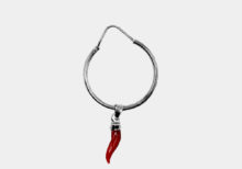 Orecchini a cerchio con cornetto di corallo