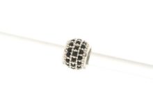 Charm Chaos distanziatore in argento con zirconi neri