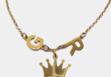 Bracciale personalizzabile con 2 lettere e 1 charm