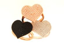 anello con cuore