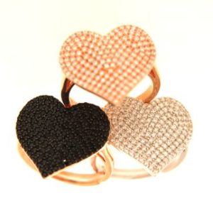 anello con cuore